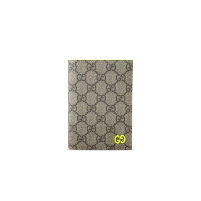 GUCCI GREEN INTERIOR GG PASSPORT CASE 795229 (19*13.5cm)